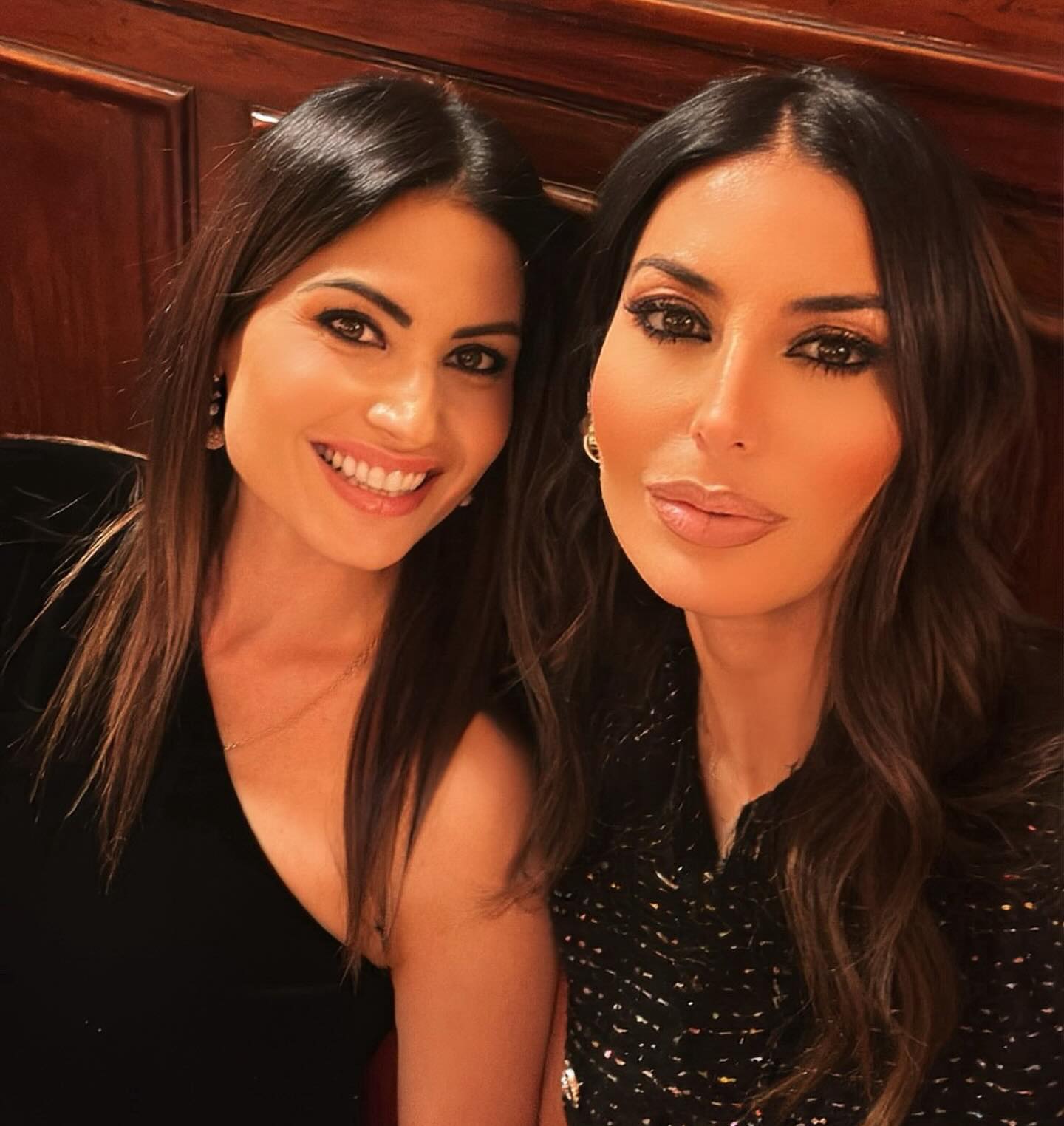 Elisabetta Gregoraci • Menu’ della serata : Family e Christmas Vibes...