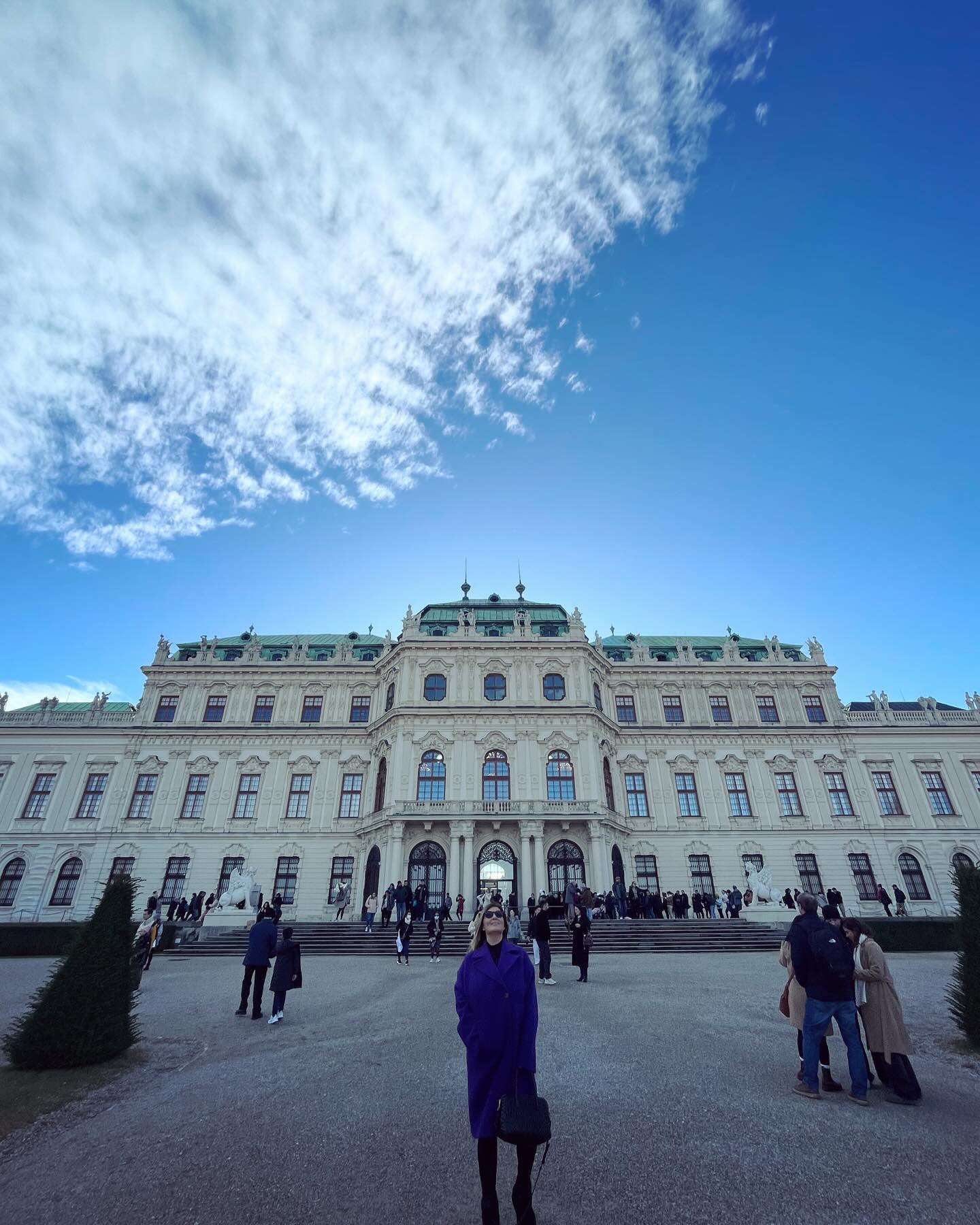 Selvaggia Lucarelli Come prima foto ho scelto quella con i colori perché il colore a Vienna è soprat...