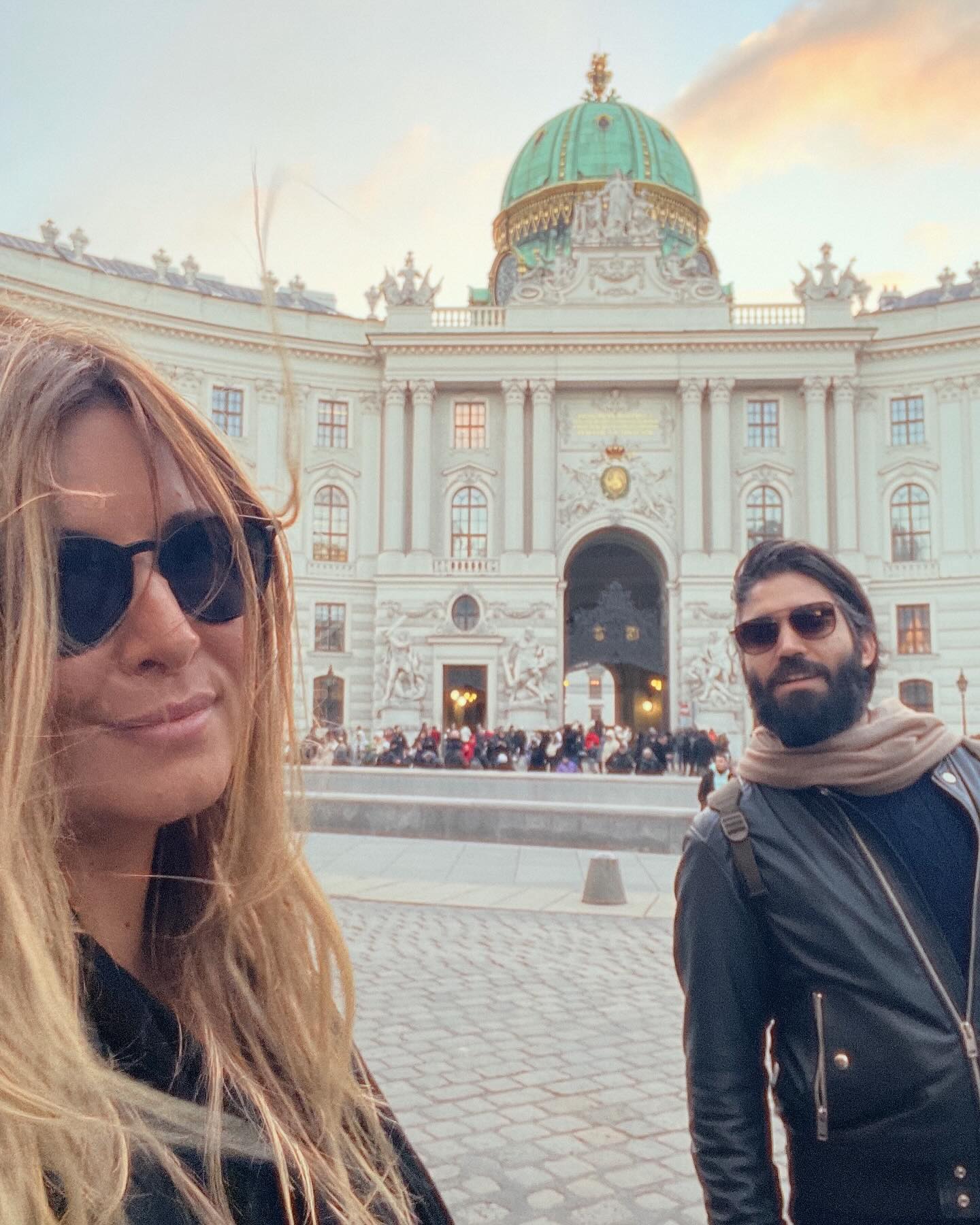 Selvaggia Lucarelli Come prima foto ho scelto quella con i colori perché il colore a Vienna è soprat...