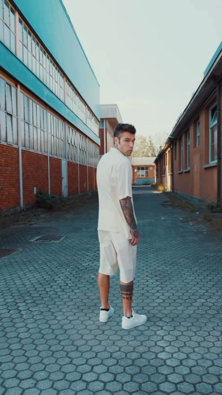 Fedez Che superpotere vorresti avere? 
 è disponibile su Prime Video...