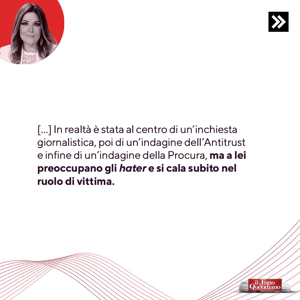 Selvaggia Lucarelli Strategia. Il conduttore le dà dell’Oppenheimer e lei è lì proprio per levarsi l...