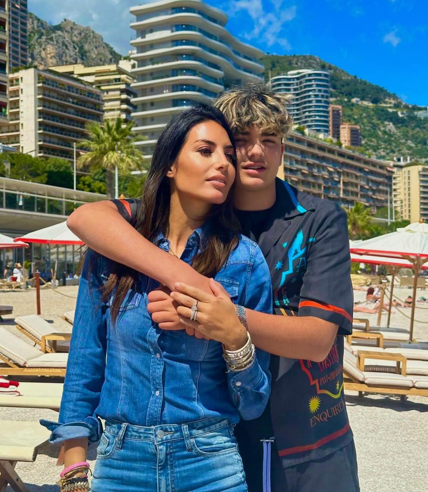 Elisabetta Gregoraci • Diventare mamma è stato un dono che mi ha riempito il cuore di un amore profon...