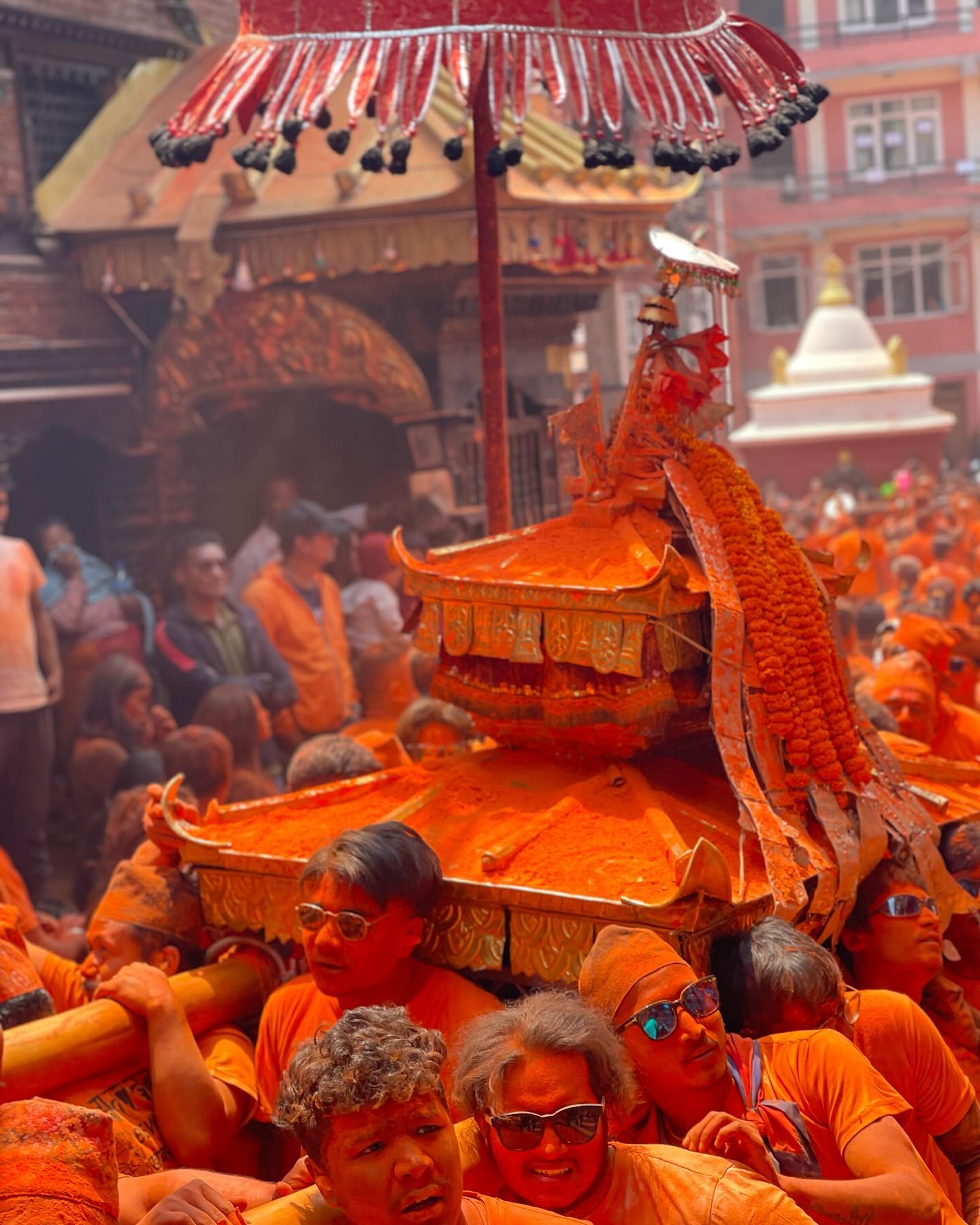 Selvaggia Lucarelli Il Sindoor Jatra è una festa che celebra il nuovo anno e l’arrivo della primaver...