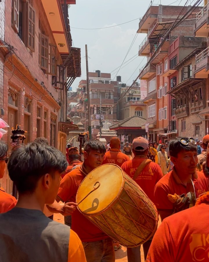 Selvaggia Lucarelli Il Sindoor Jatra è una festa che celebra il nuovo anno e l’arrivo della primaver...