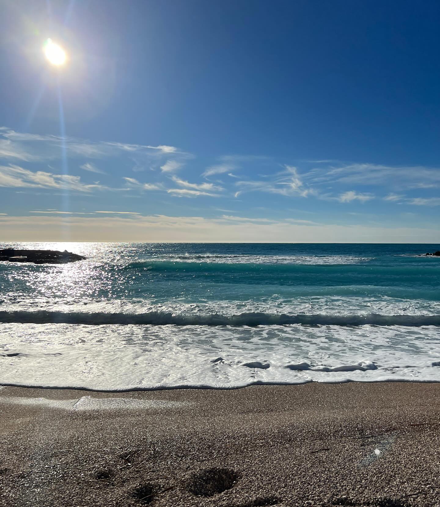 Elisabetta Gregoraci • Da sempre amo chi il mare lo guarda, lo ascolta e lo fa suo. Credo sia il post...