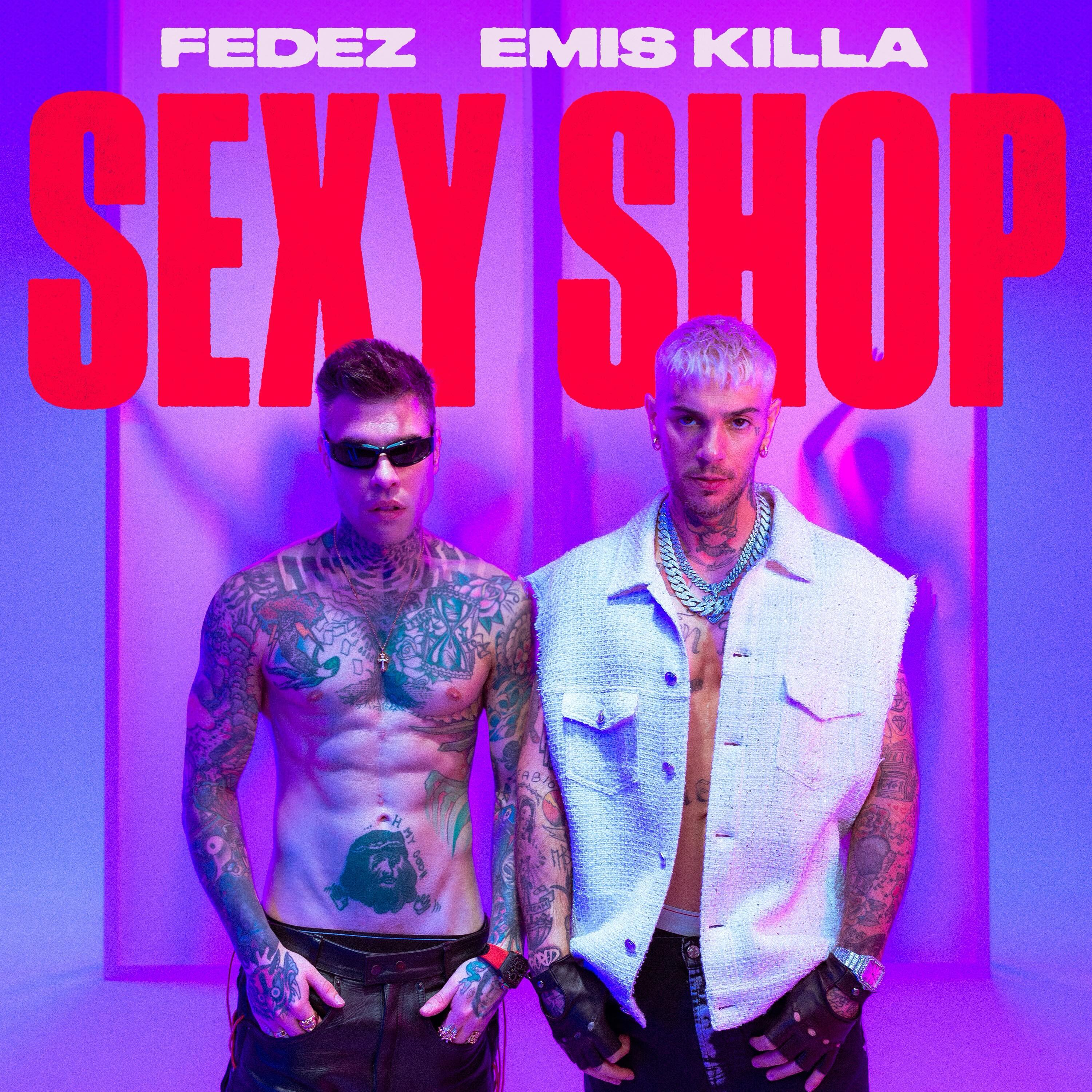 Fedez SEXY SHOP Fuori Venerdì...