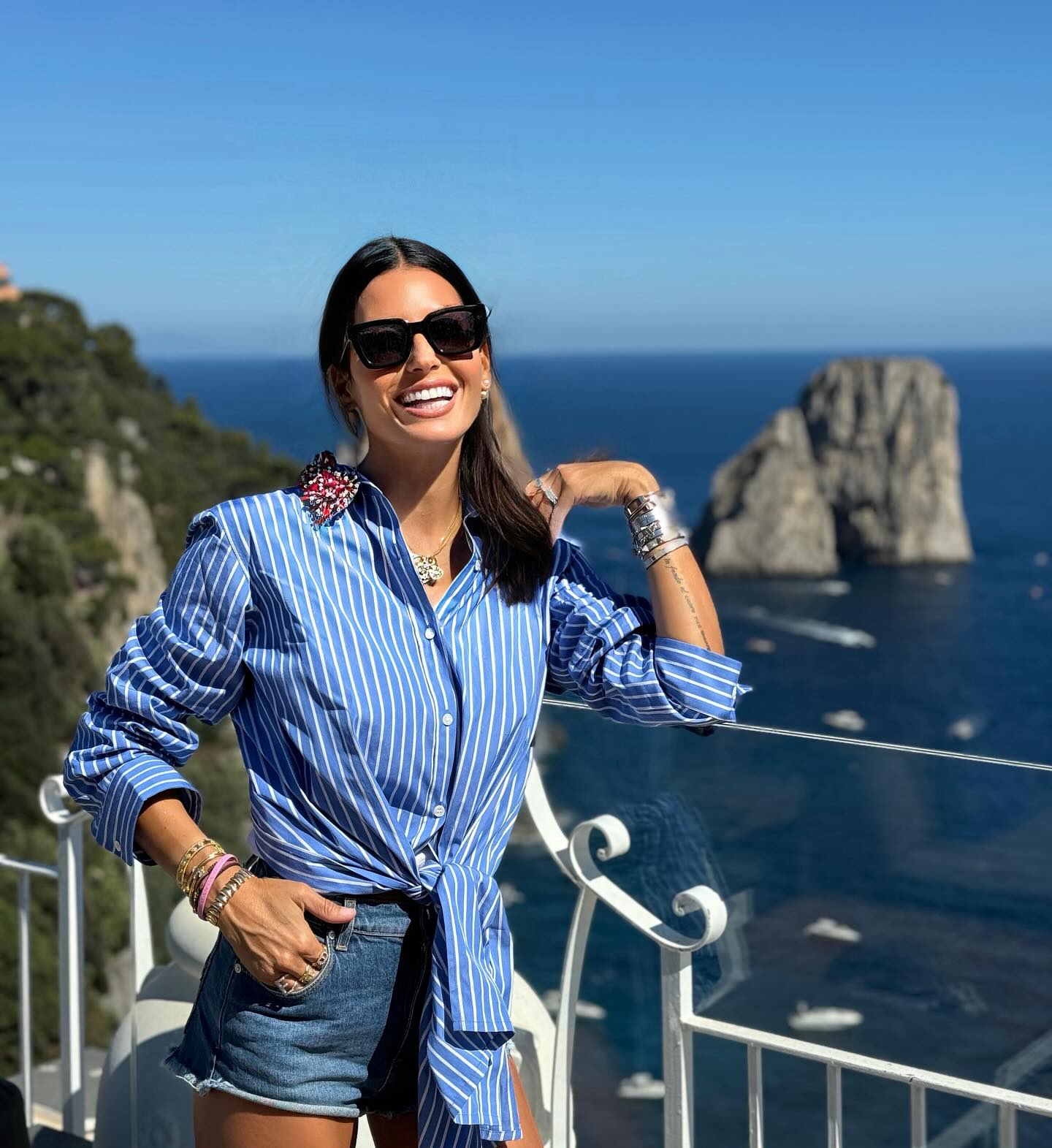 Elisabetta Gregoraci • Capri love...