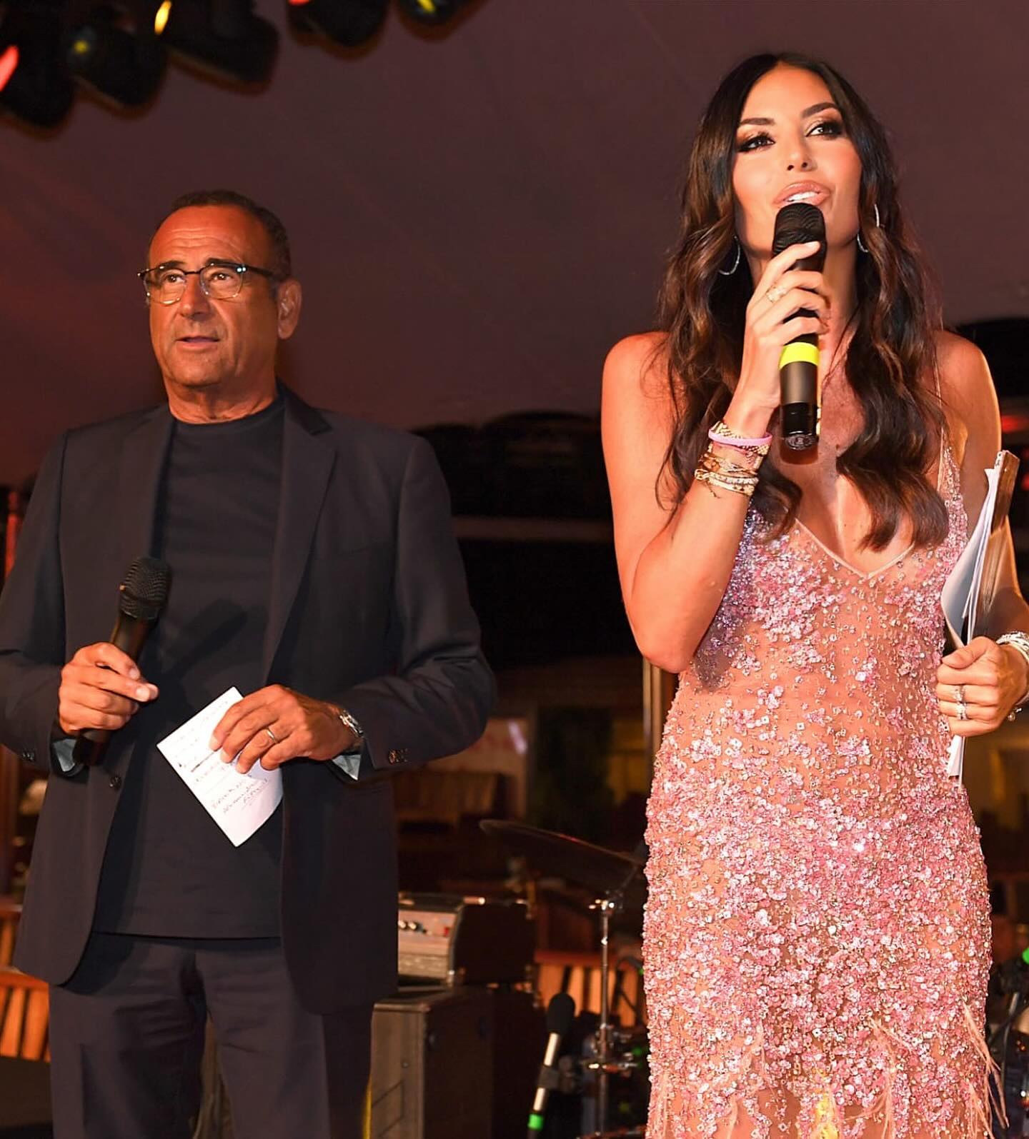 Elisabetta Gregoraci • Ieri sera insieme a  siamo saliti sul palco per presentare United for Meyer, u...