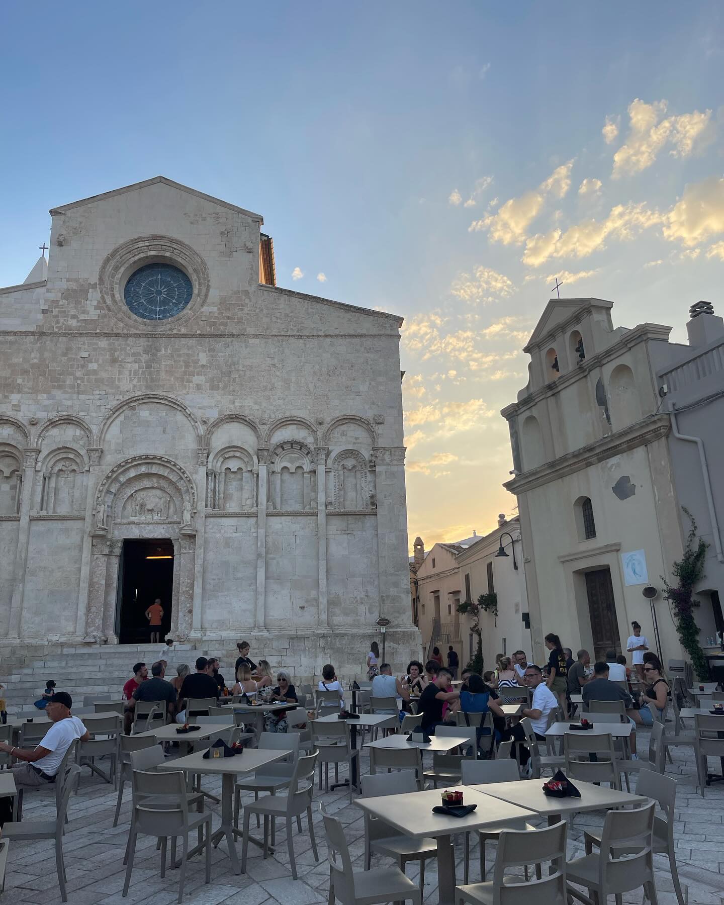 Selvaggia Lucarelli Le mie radici parerne: Abruzzo e Molise in ordine sparso: 1) Punta Penna, 2) pia...