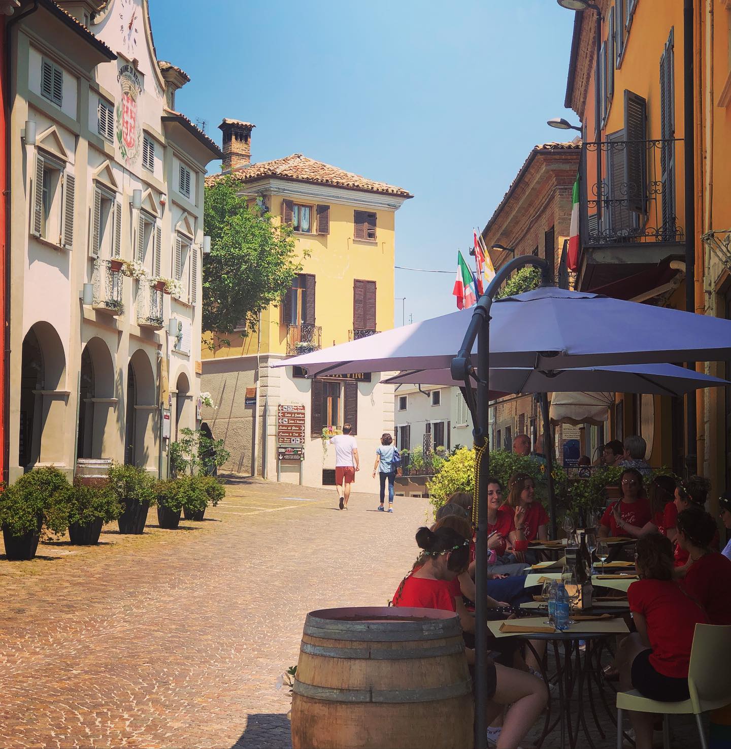 Selvaggia Lucarelli Le Langhe sono il posto giusto per riprendersi spazio e tempo nel mondo....