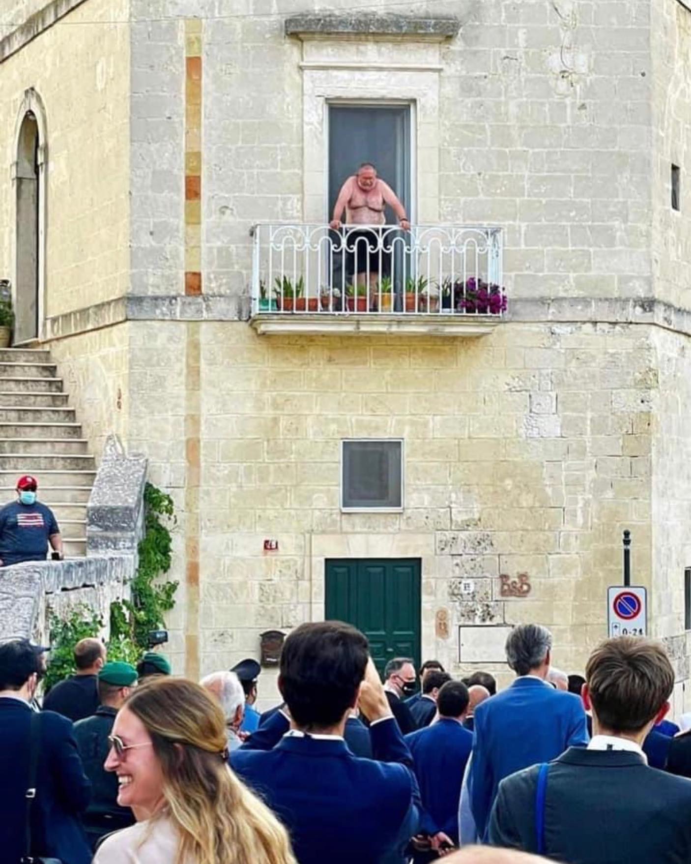 Selvaggia Lucarelli Matera, G20. I potenti della terra vs la potenza di un terrazzo....