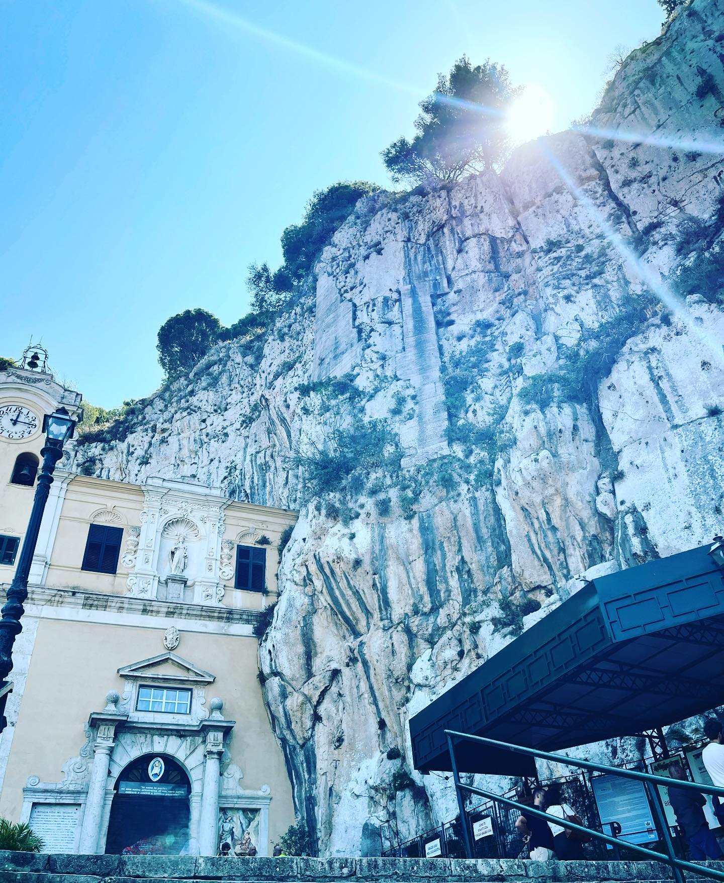 Selvaggia Lucarelli Sul Monte Pellegrino, nella roccia, il santuario della santa patrona di Palermo:...