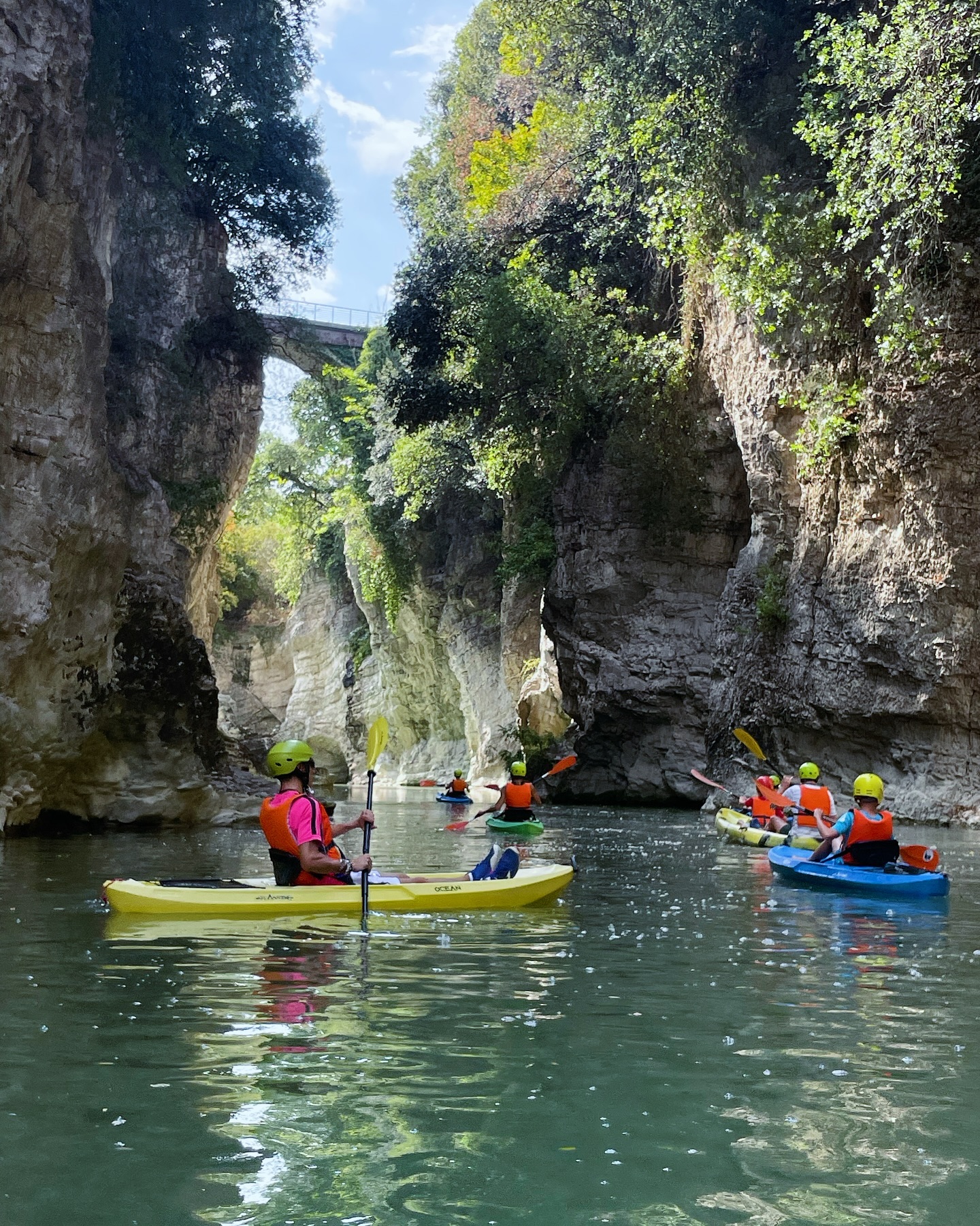 Martina Colombari Se poniamo a confronto il fiume e la roccia, il fiume vince sempre, non grazie a...