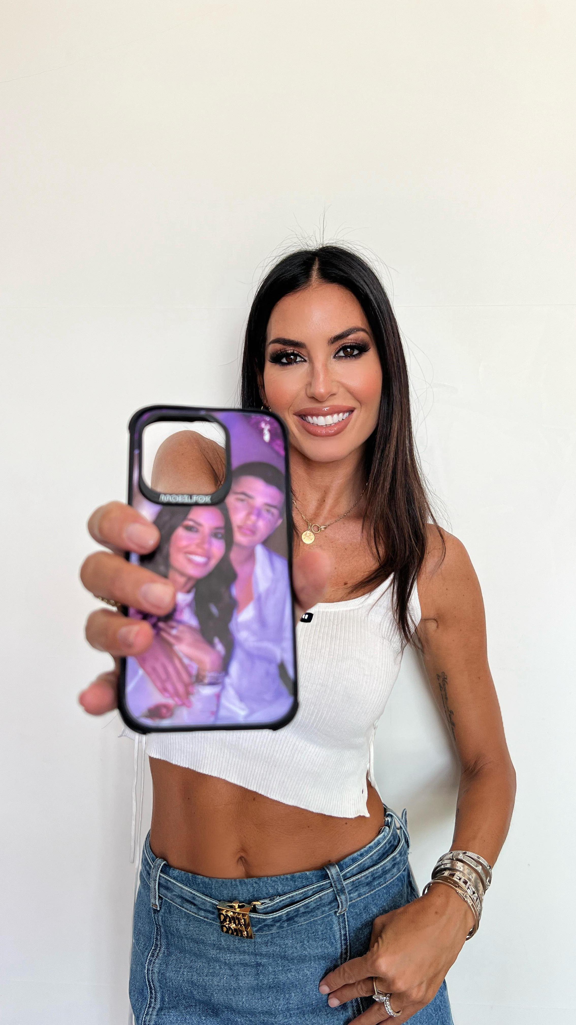 Elisabetta Gregoraci Queste bellissime Cover super resistenti alle cadute fino a 5 metri sono di  che...